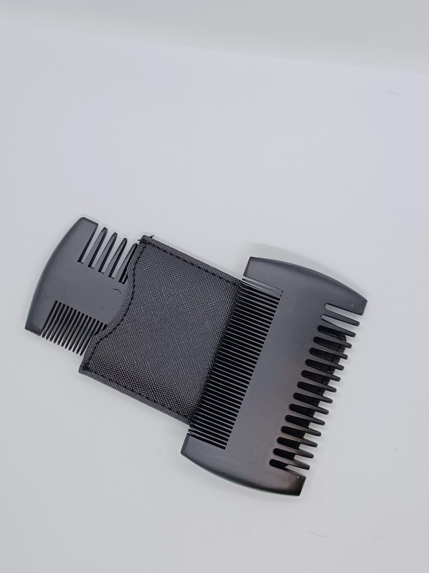 Sandalwood Beard Combs 3 Chicks and A Cat