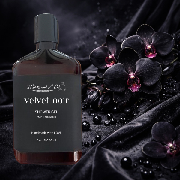 Velvet Noir Shower Gel w/Activated Charcoal